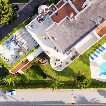Seaside Elegance With Sea View