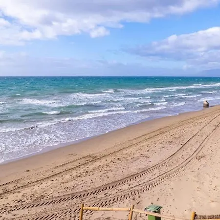 Seaside Elegance With Sea View Lägenhet Marbella