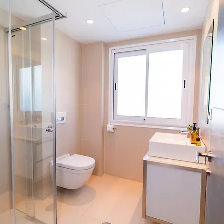 Seaside Elegance With Sea View *